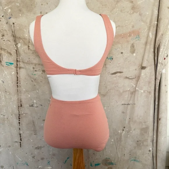 Lululemon Honeycomb Dip Square Swim Bikini Set, Pink Savannah - Picture 4 of 6